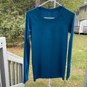 Lululemon Swiftly long sleeve